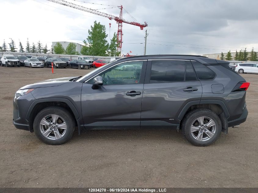 2022 Toyota Rav4 Hybrid Xle VIN: 2T3RWRFV2NW131754 Lot: 12034270