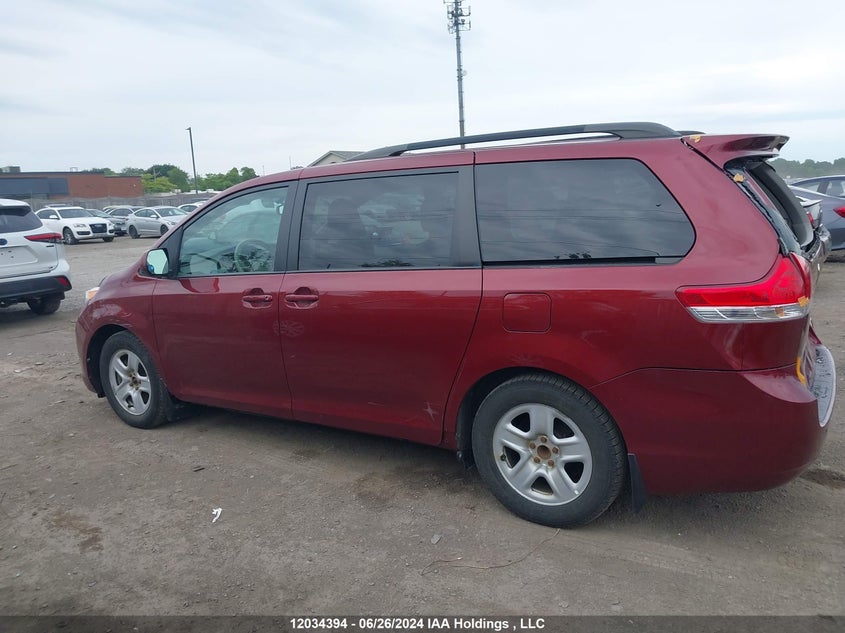 2013 Toyota Sienna Le 8 Passenger VIN: 5TDKK3DC1DS296027 Lot: 12034394