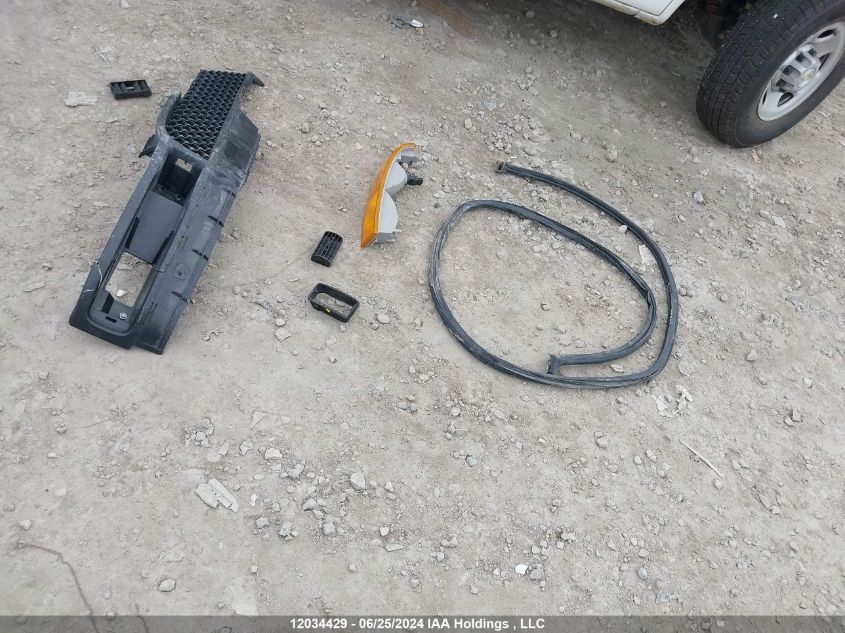 2022 Chevrolet Express Cargo Van VIN: 1GCWGBFP5N1139791 Lot: 12034429