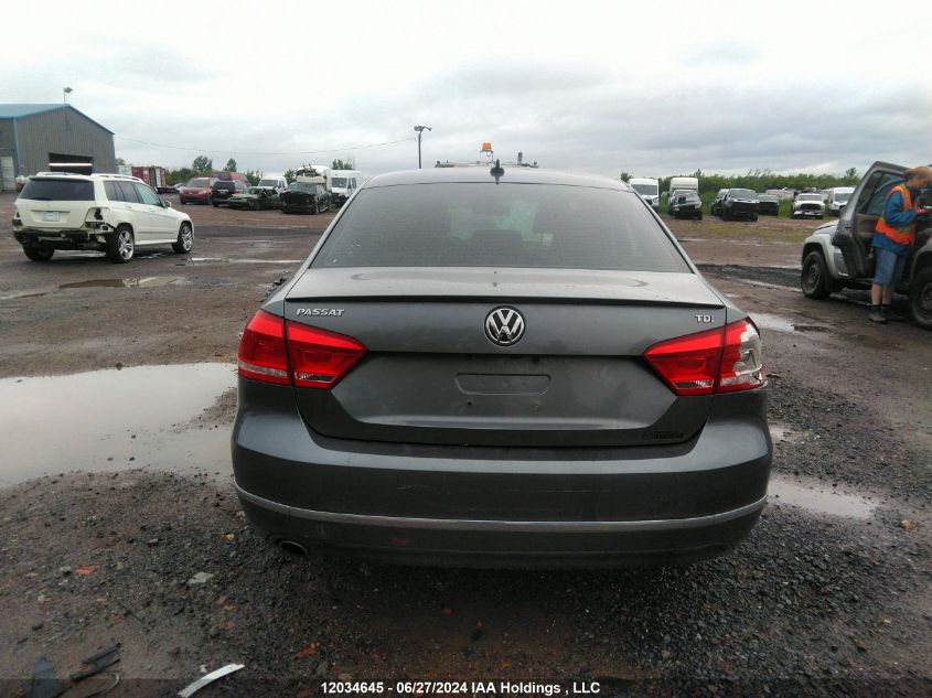 2015 Volkswagen Passat Sel VIN: 1VWCV7A39FC060055 Lot: 12034645