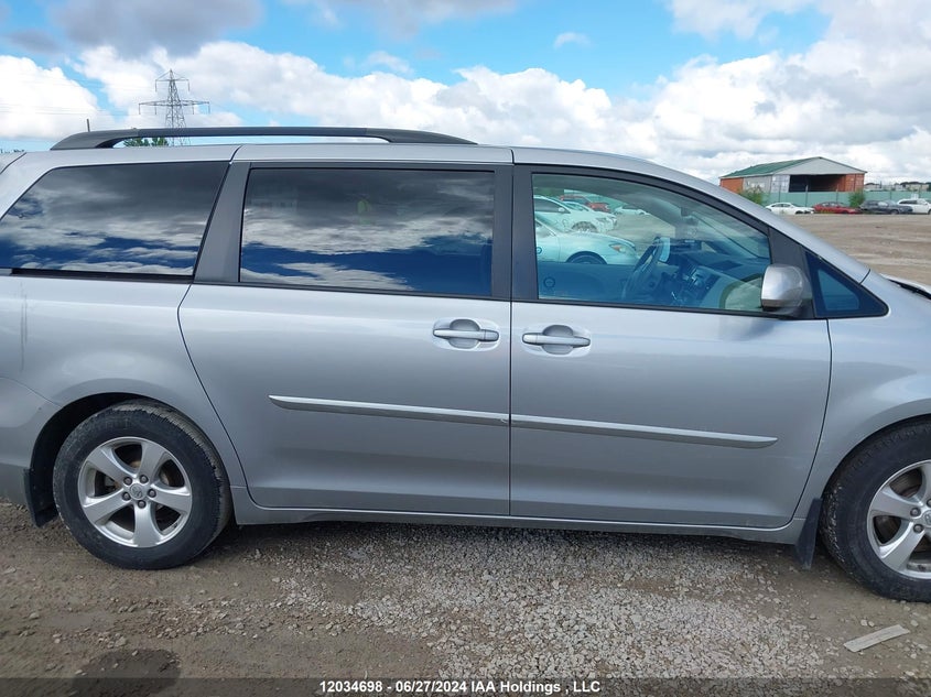 2014 Toyota Sienna Le 8 Passenger VIN: 5TDKK3DC9ES477460 Lot: 12034698
