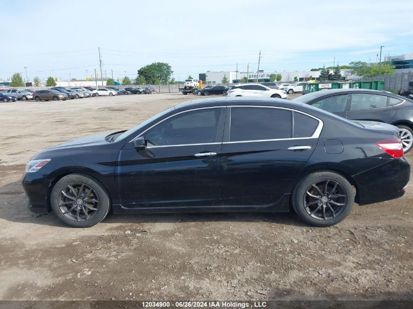 1HGCR2F05GA807030 2016 Honda Accord