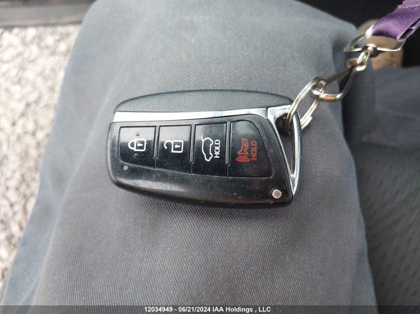 2017 Hyundai Santa Fe Se/Limited VIN: KM8SNDHF7HU186341 Lot: 12034949