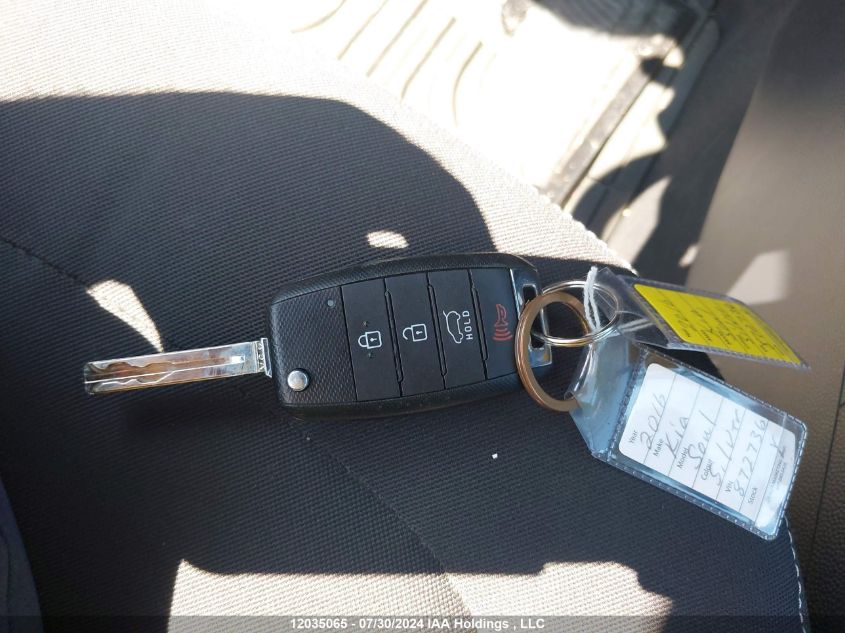 2016 Kia Soul VIN: KNDJN2A28G7872736 Lot: 12035065