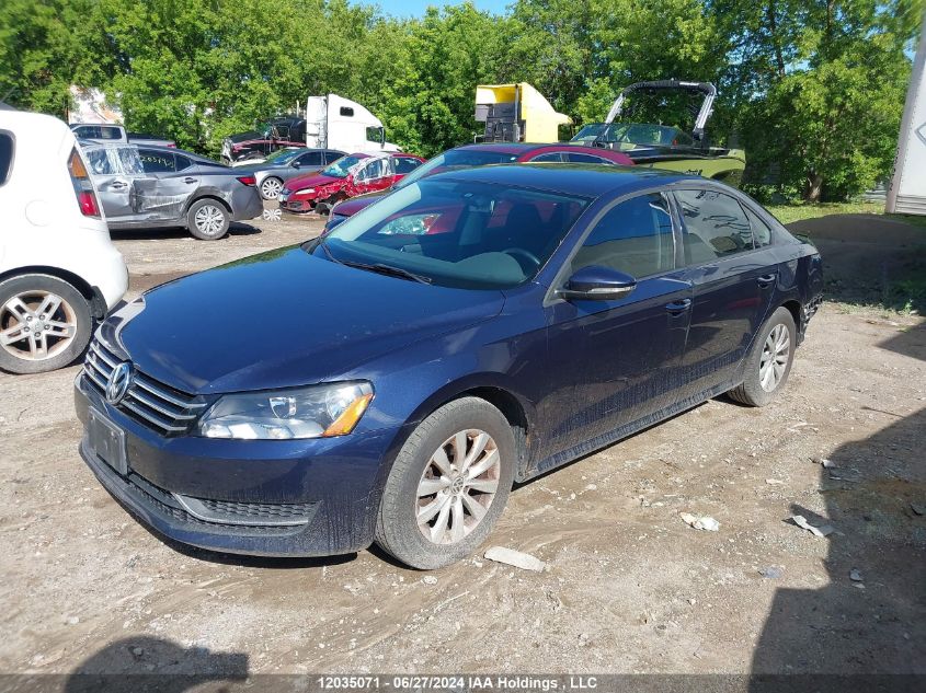 1VWAH7A33CC064872 2012 Volkswagen Passat