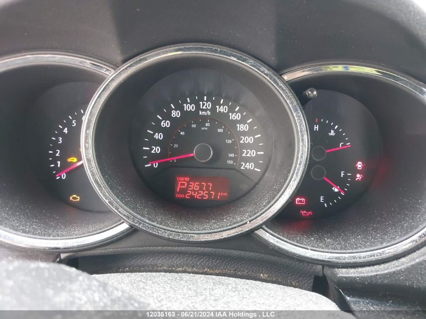 5XYKT3A6XDG340454 2013 Kia Sorento