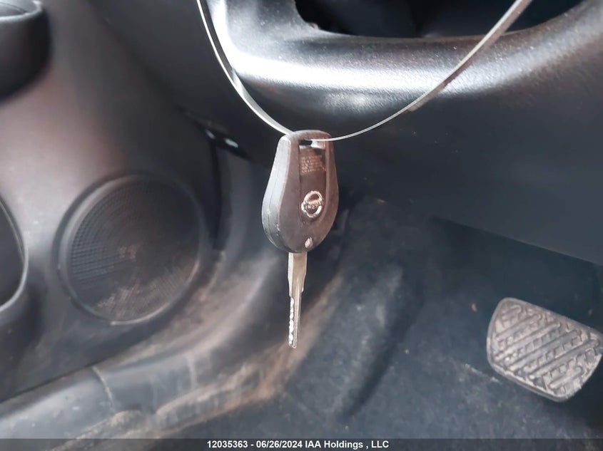 2016 Nissan Versa Note VIN: 3N1CE2CP4GL385887 Lot: 12035363