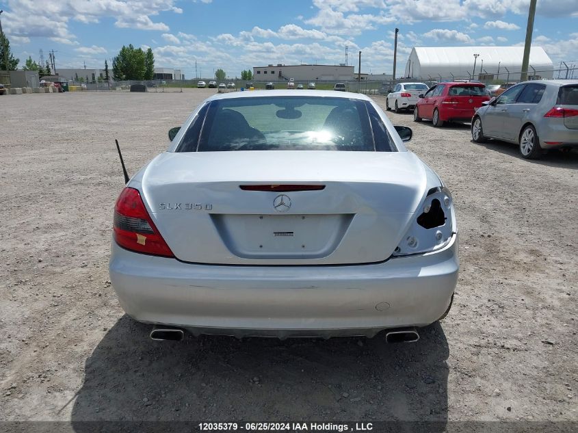 2009 Mercedes-Benz Slk-Class VIN: WDBWK58F19F208665 Lot: 12035379