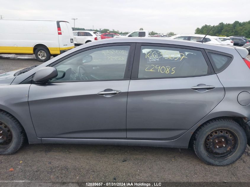 2015 Hyundai Accent VIN: KMHCT5AE3FU229085 Lot: 12035657