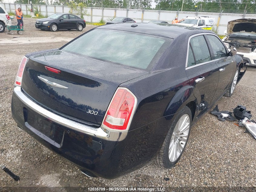2011 Chrysler 300C VIN: 2C3CA5CG3BH562798 Lot: 12035709