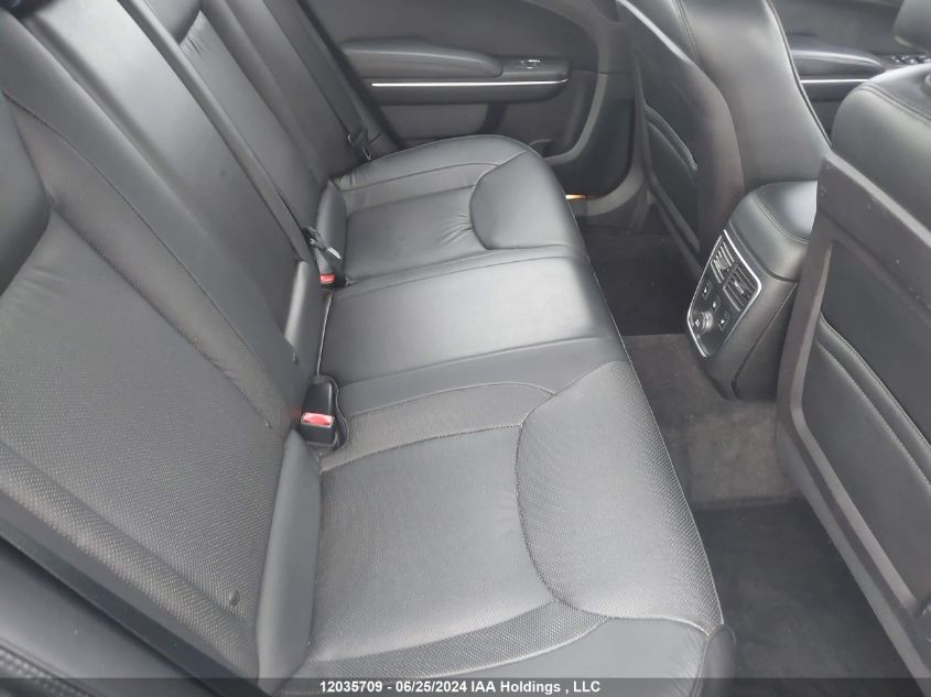 2011 Chrysler 300C VIN: 2C3CA5CG3BH562798 Lot: 12035709