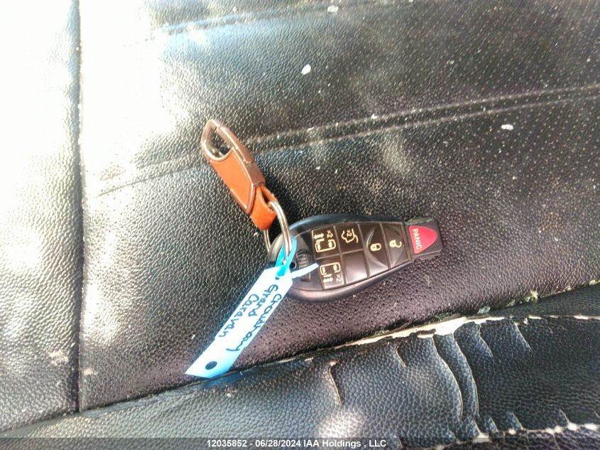 2017 Dodge Grand Caravan Crew VIN: 2C4RDGDG8HR775224 Lot: 12035852