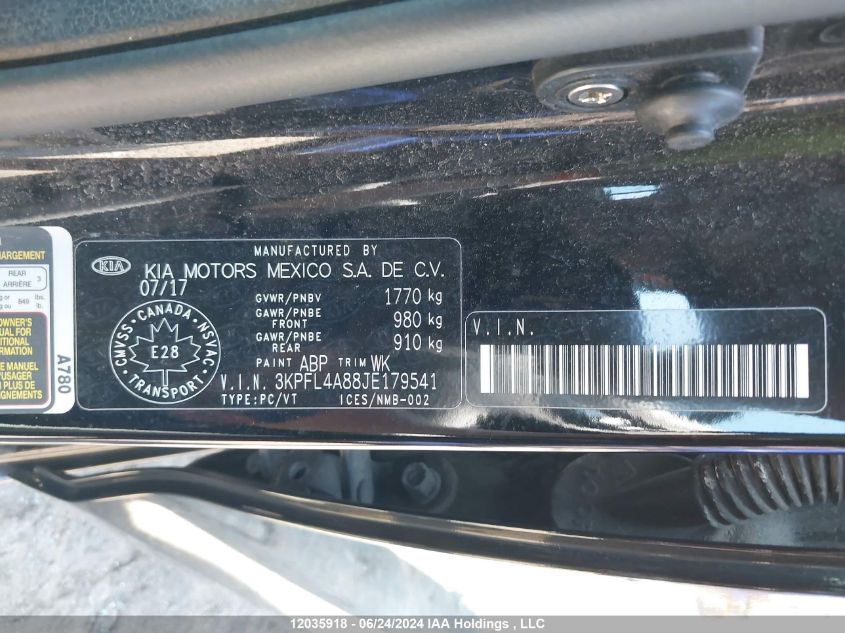 2018 Kia Forte VIN: 3KPFL4A88JE179541 Lot: 12035918