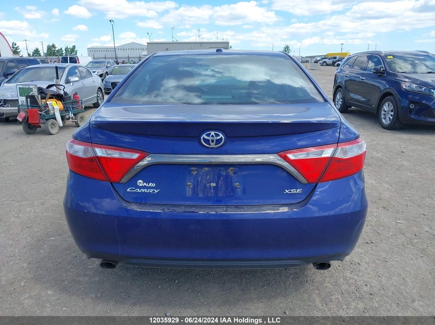 2015 Toyota Camry Xse/Xle VIN: 4T1BK1FK1FU562360 Lot: 12035929