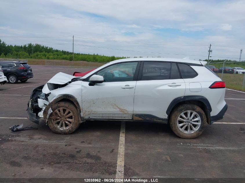 2022 Toyota Corolla Cross Le VIN: 7MUCAABG2NV017242 Lot: 12035962