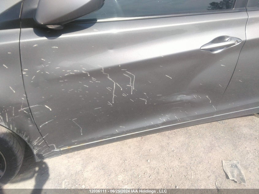 2012 Hyundai Elantra Gls/Limited VIN: 5NPDH4AE2CH142742 Lot: 12036111