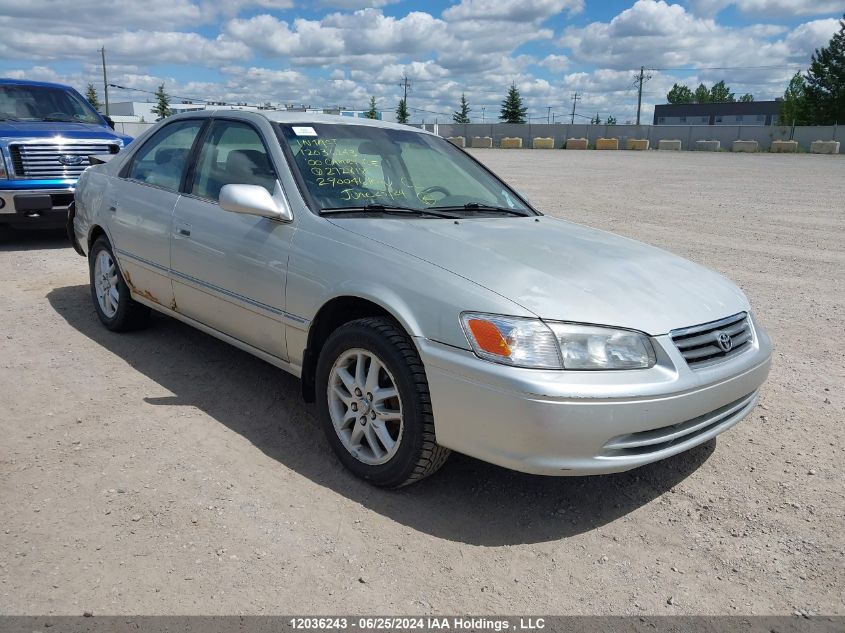 2000 Toyota Camry Xle V6 VIN: JT2BF22K8Y0272818 Lot: 12036243