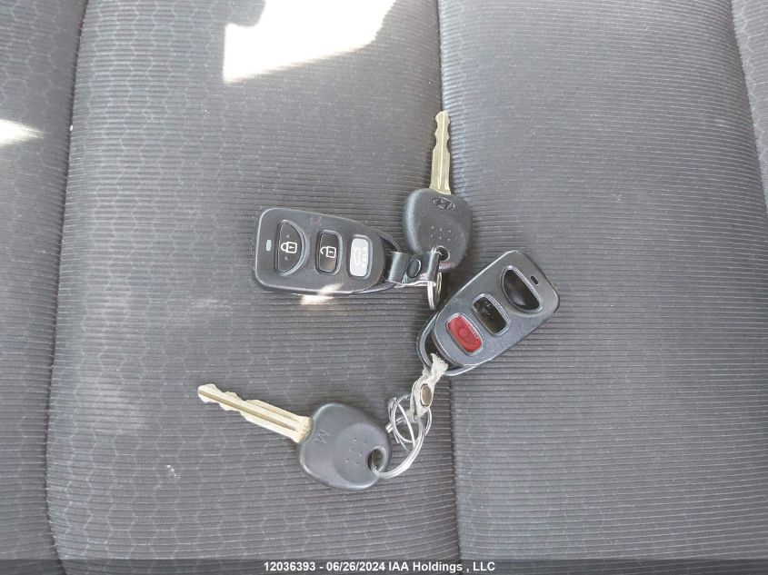 2017 Hyundai Elantra Se/Value/Limited VIN: KMHD84LFXHU251514 Lot: 12036393