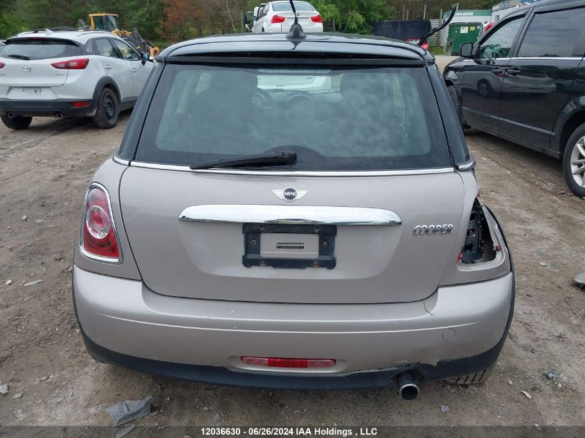 2013 Mini Cooper Hardtop VIN: WMWSU3C52DT683861 Lot: 12036630