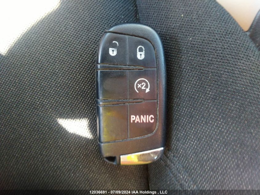 2015 Jeep Renegade Latitude VIN: ZACCJBBT0FPB57194 Lot: 12036691