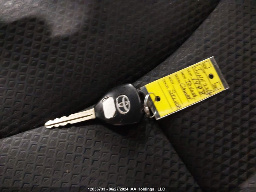 2010 Toyota Camry Se/Le/Xle VIN: 4T1BK3EK5AU606561 Lot: 12036733