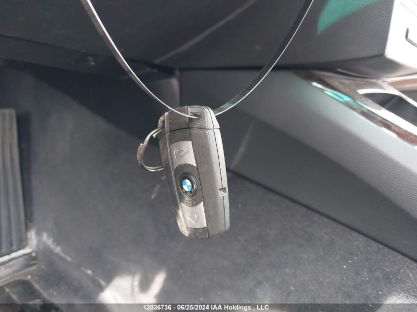 2011 BMW 328Xi VIN: WBAPK7G5XBNN70240 Lot: 12036736