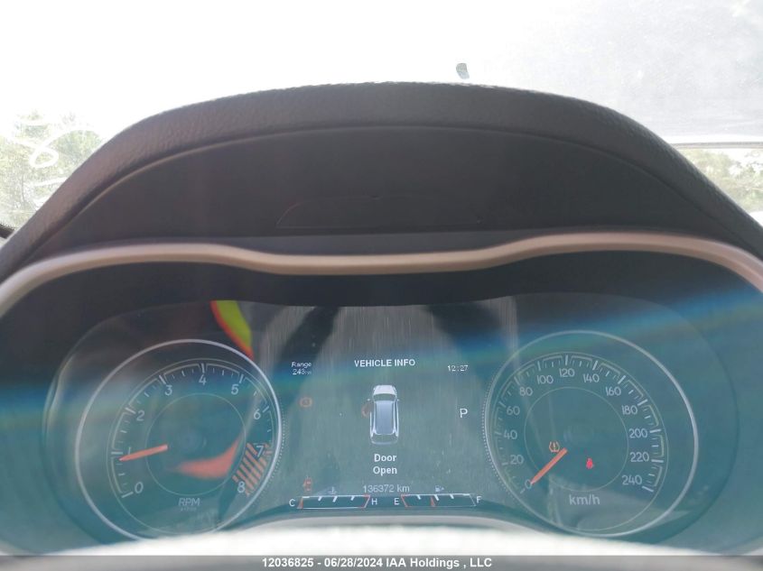 2015 Jeep Cherokee Limited VIN: 1C4PJMDS4FW696883 Lot: 12036825