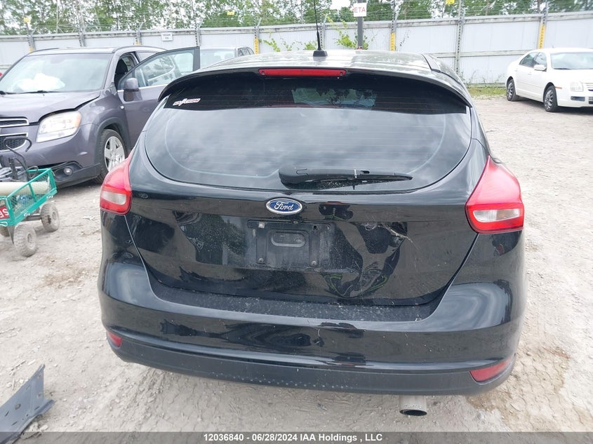 2015 Ford Focus Se VIN: 1FADP3K23FL271760 Lot: 12036840