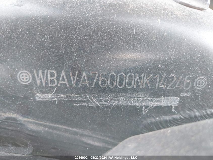 2005 BMW 3 Series VIN: WBAVA76000NK14246 Lot: 12036902