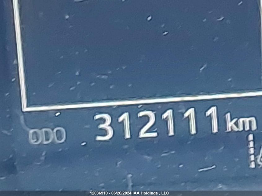 2017 Toyota Rav4 Le VIN: 2T3BFREV1HW559872 Lot: 12036910