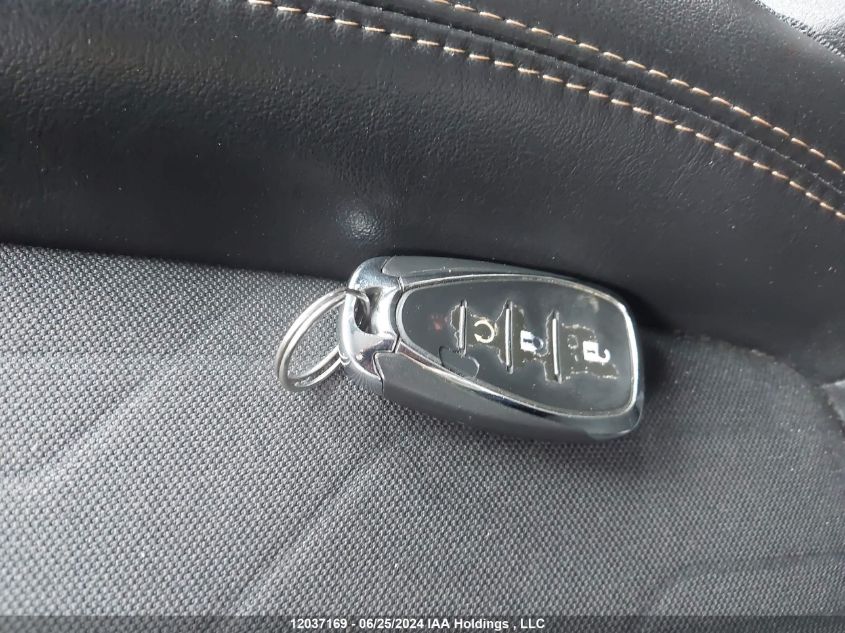 2019 Chevrolet Trax VIN: 3GNCJLSB9KL370418 Lot: 12037169