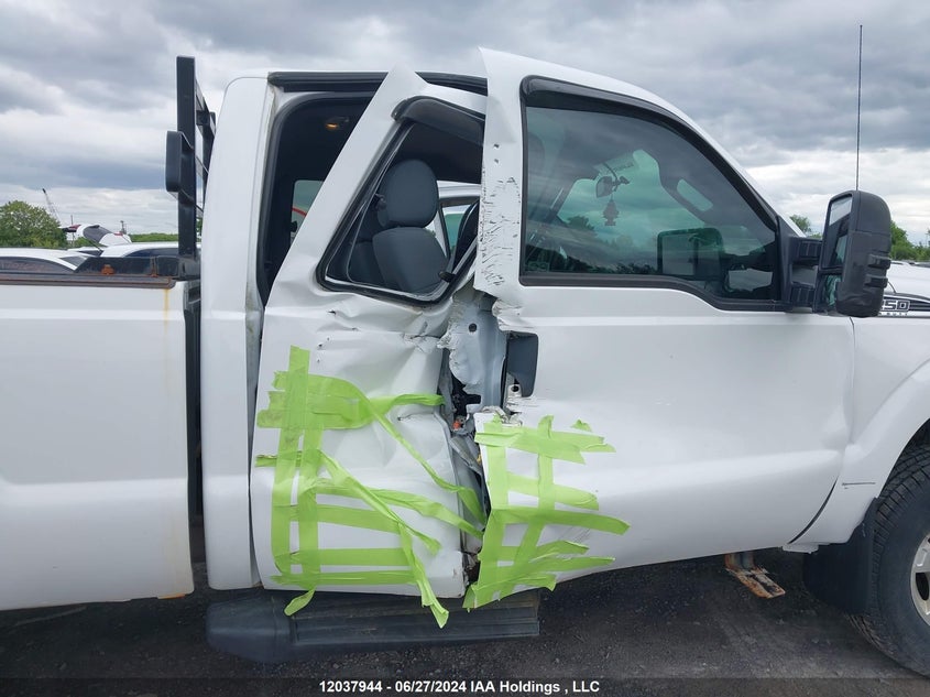 2015 Ford F250 Super Duty VIN: 1FT7X2B6XFED33924 Lot: 12037944