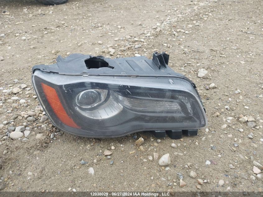 2014 Chrysler 300 S VIN: 2C3CCAGG4EH343639 Lot: 12038029