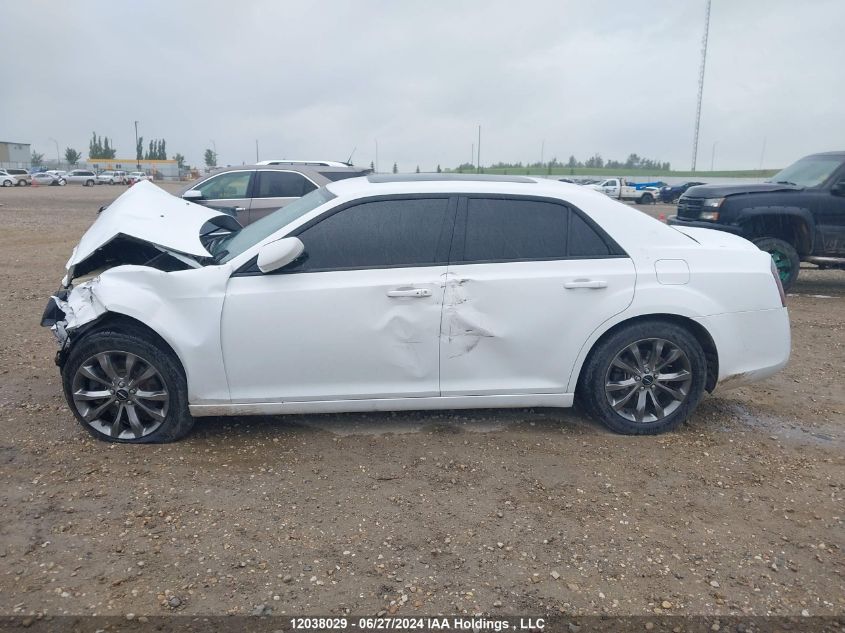 2014 Chrysler 300 S VIN: 2C3CCAGG4EH343639 Lot: 12038029