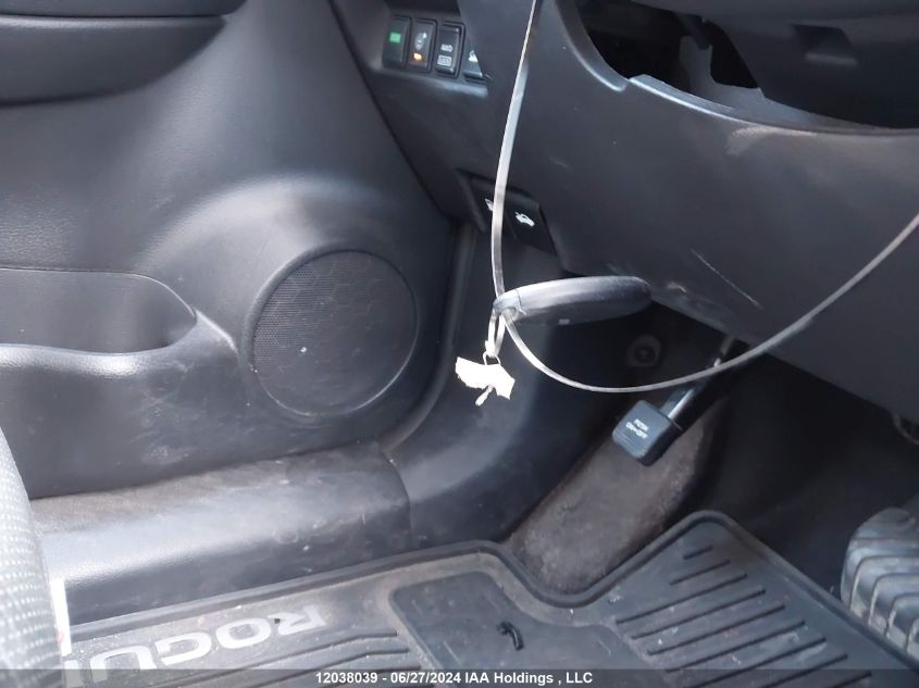 2016 Nissan Rogue VIN: 5N1AT2MV6GC747586 Lot: 12038039