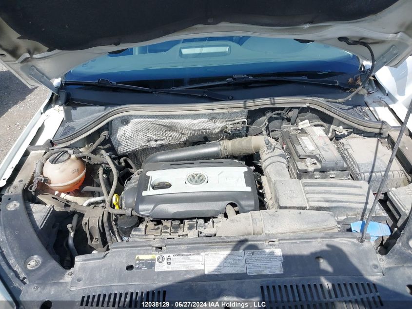 2016 Volkswagen Tiguan VIN: WVGJV7AX5GW033251 Lot: 12038129