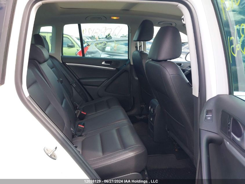 2016 Volkswagen Tiguan VIN: WVGJV7AX5GW033251 Lot: 12038129