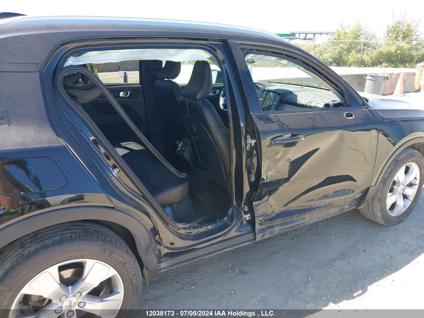 2019 Volvo Xc40 VIN: YV4162XZ3K2014482 Lot: 12038173