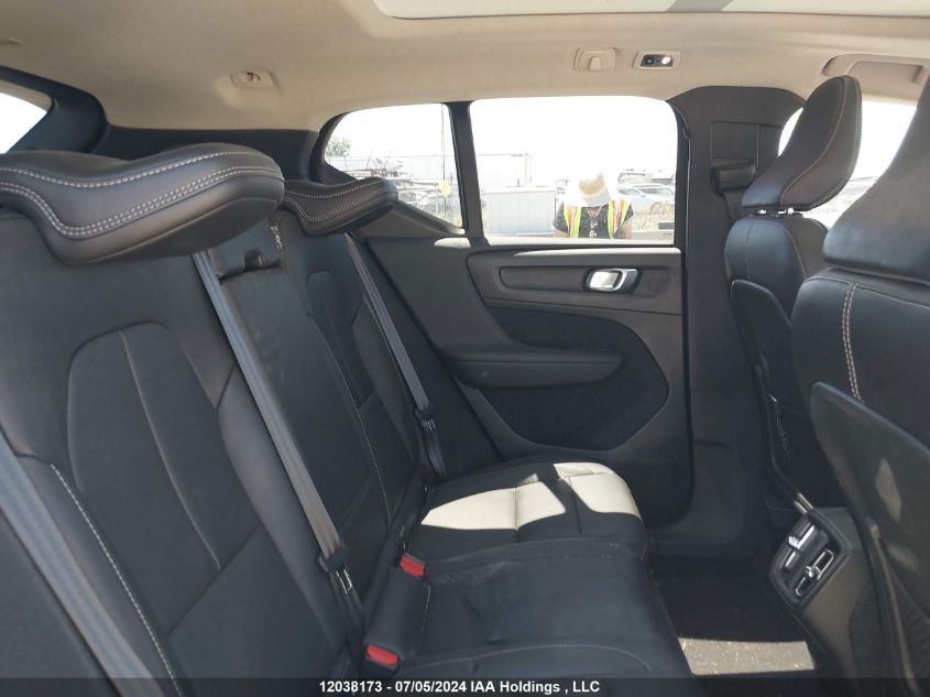 2019 Volvo Xc40 VIN: YV4162XZ3K2014482 Lot: 12038173