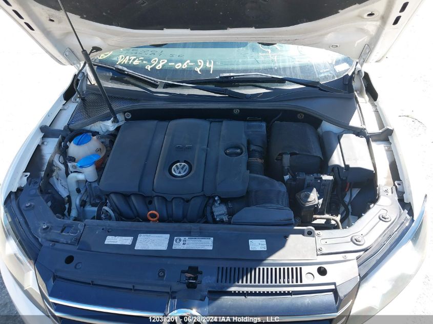 2013 Volkswagen Passat Se VIN: 1VWBH7A34DC120338 Lot: 12038201