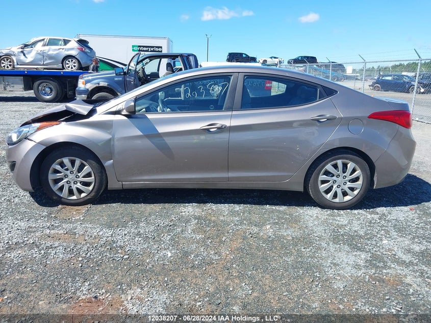 2012 Hyundai Elantra Gls/Limited VIN: 5NPDH4AE7CH142512 Lot: 12038207