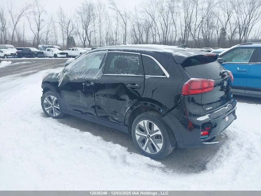 KNDCC3LG0M5090645 2021 KIA NIRO photo no. 3