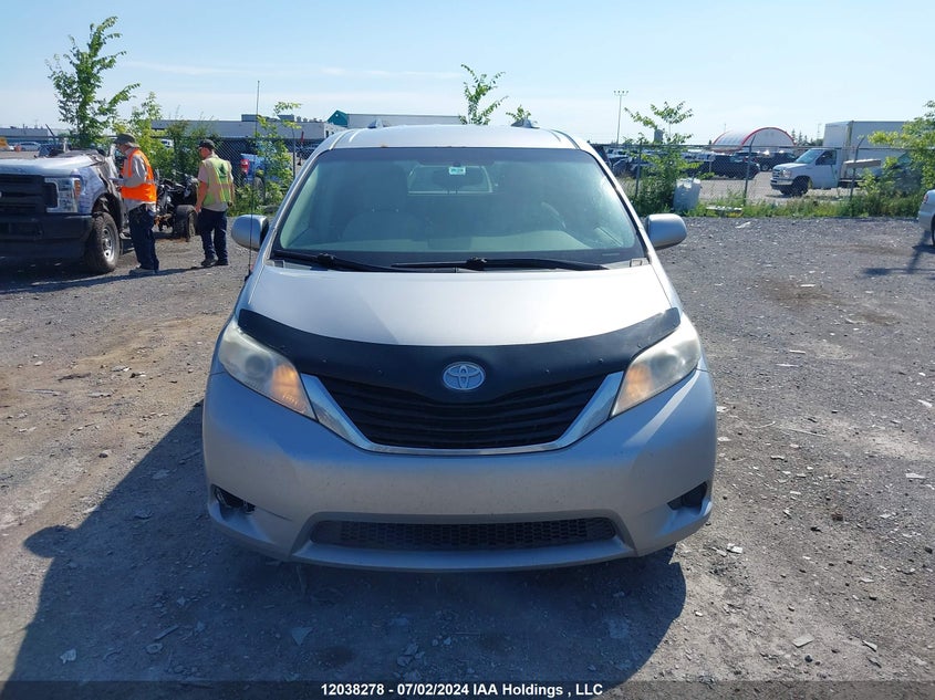 2012 Toyota Sienna VIN: 5TDKK3DC5CS268228 Lot: 12038278