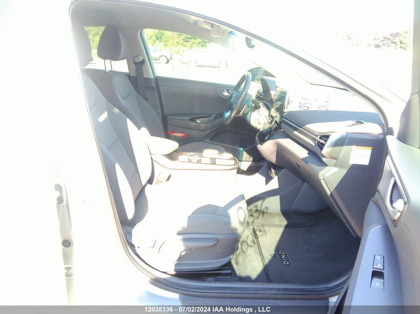 2020 Hyundai Ioniq Se VIN: KMHC75LJ1LU061831 Lot: 12038336