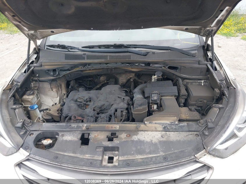 2017 Hyundai Santa Fe Sport 2.4 Luxury VIN: 5XYZUDLB0HG406950 Lot: 12038369