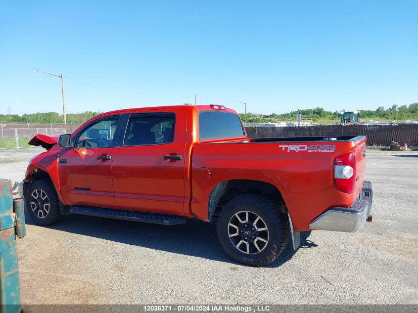 2018 Toyota Tundra Sr5 Plus 5.7L V8 VIN: 5TFDY5F19JX697507 Lot: 12038371