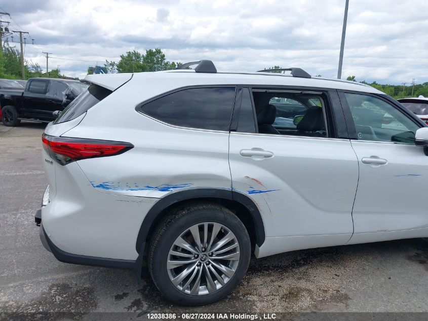 2023 Toyota Highlander Hybrid Limited/Hybrid Platinum VIN: 5TDEBRCH9PS577557 Lot: 12038386