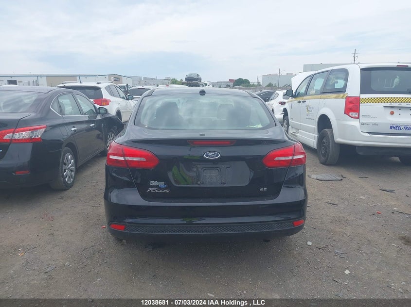 2018 Ford Focus Se VIN: 1FADP3F22JL253513 Lot: 12038681