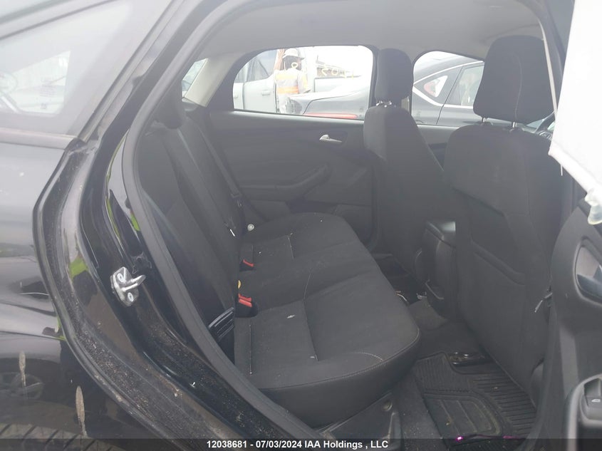 2018 Ford Focus Se VIN: 1FADP3F22JL253513 Lot: 12038681