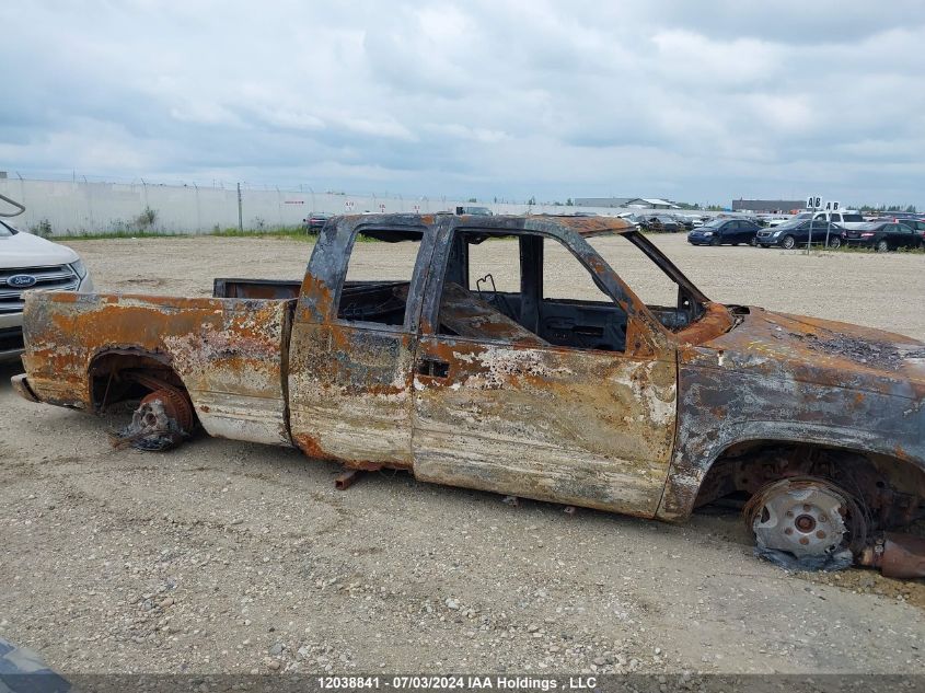 1995 Chevrolet Gmt-400 K1500 VIN: 2GCEK19K9S1110983 Lot: 12038841